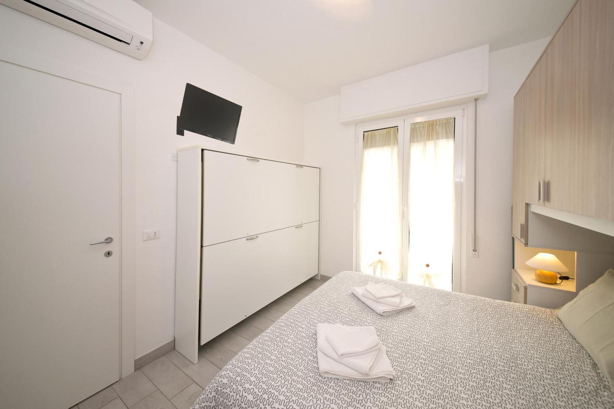 Fornaci 9 RivieraHoliday Pietra Ligure Exterior foto